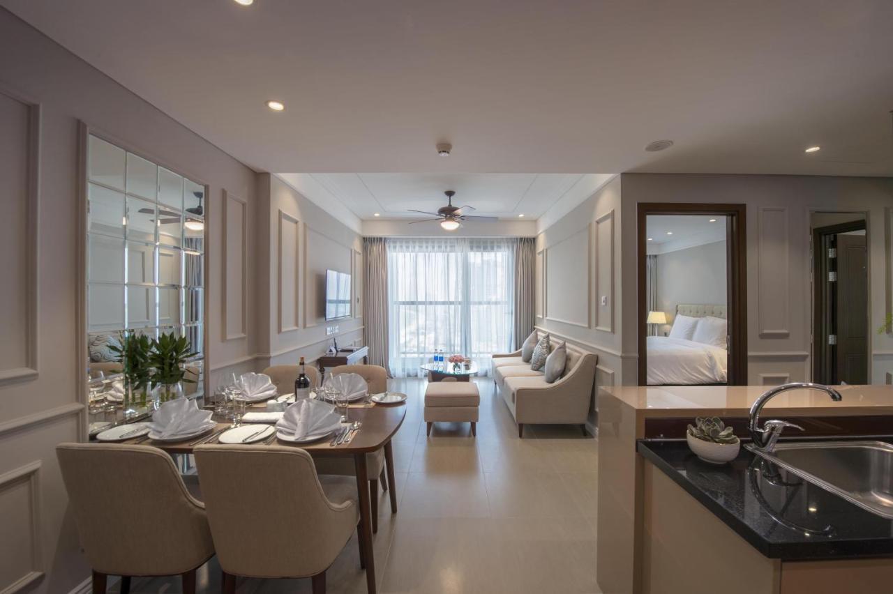 Luxury Apartment - Rooftop Swimming Pool - Beach Front - Hinata Apartment 다낭 외부 사진