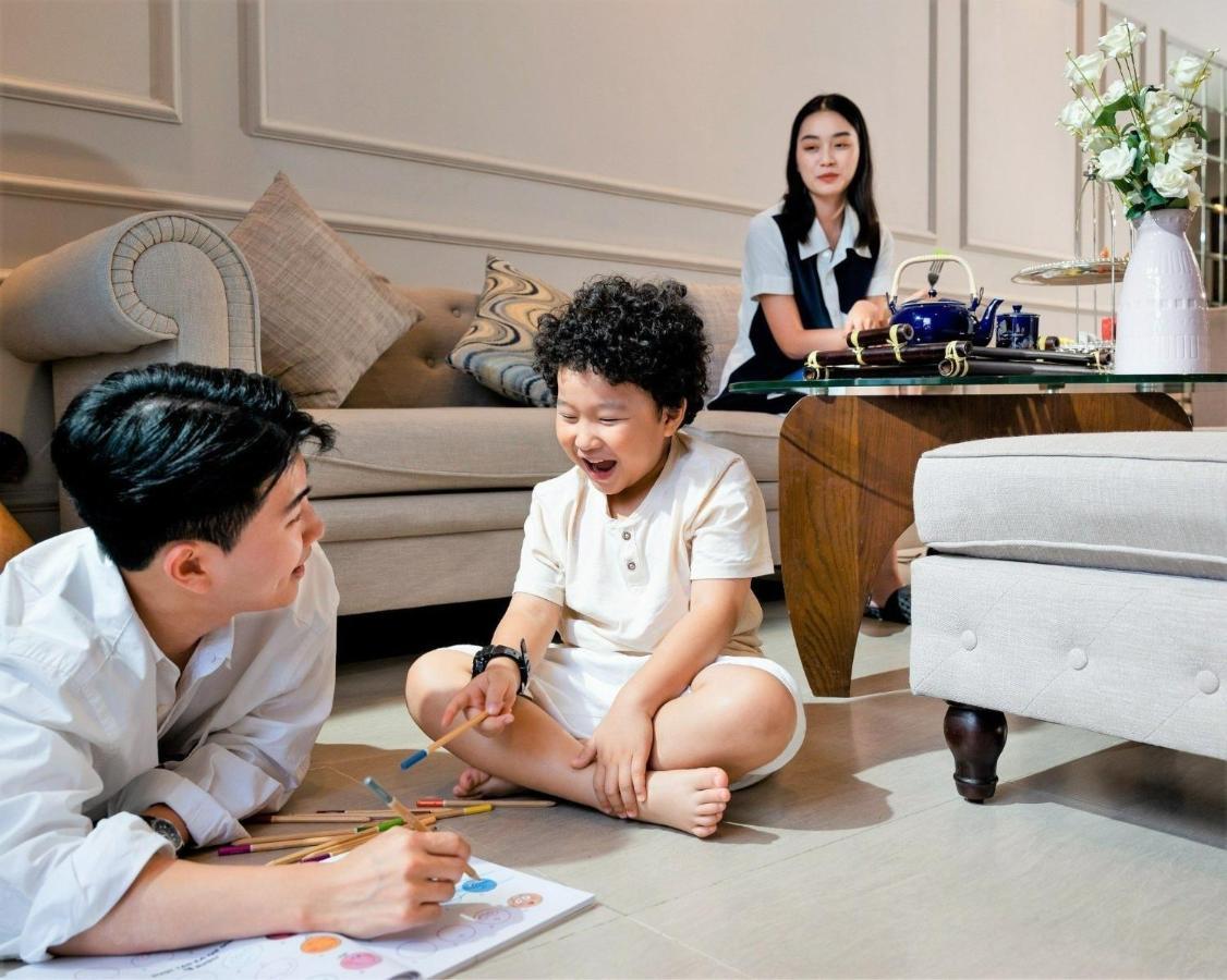 Luxury Apartment - Rooftop Swimming Pool - Beach Front - Hinata Apartment 다낭 외부 사진