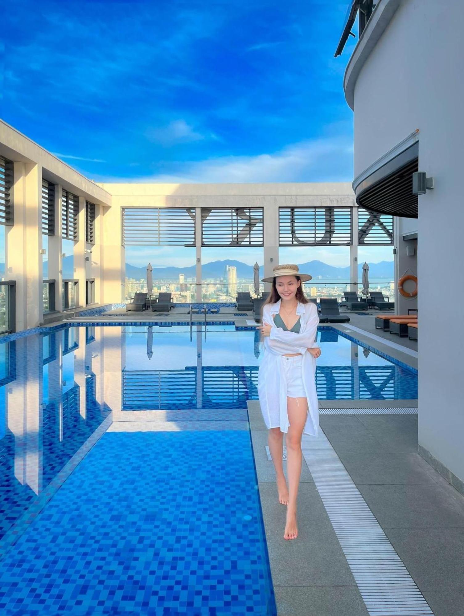 Luxury Apartment - Rooftop Swimming Pool - Beach Front - Hinata Apartment 다낭 외부 사진
